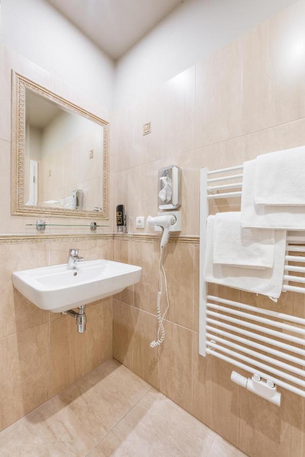 Hotel Plumlov Mostkovice Eksteriør bilde